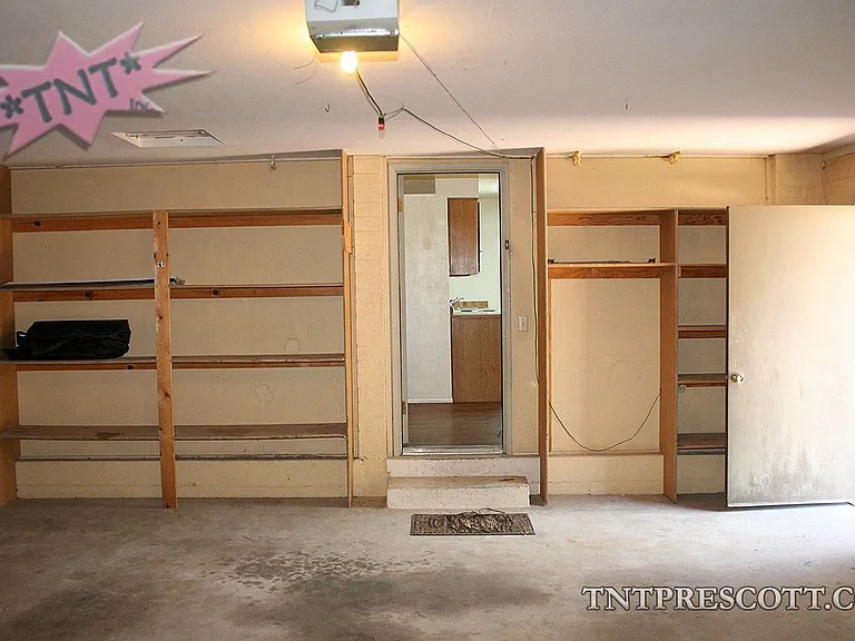 903 Green Ln — Photo 21