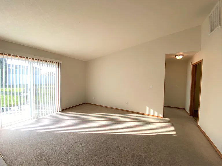 8004 Chehalis Dr — Photo 18