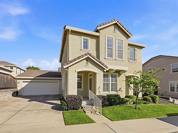 4th image of 706 Ward Way