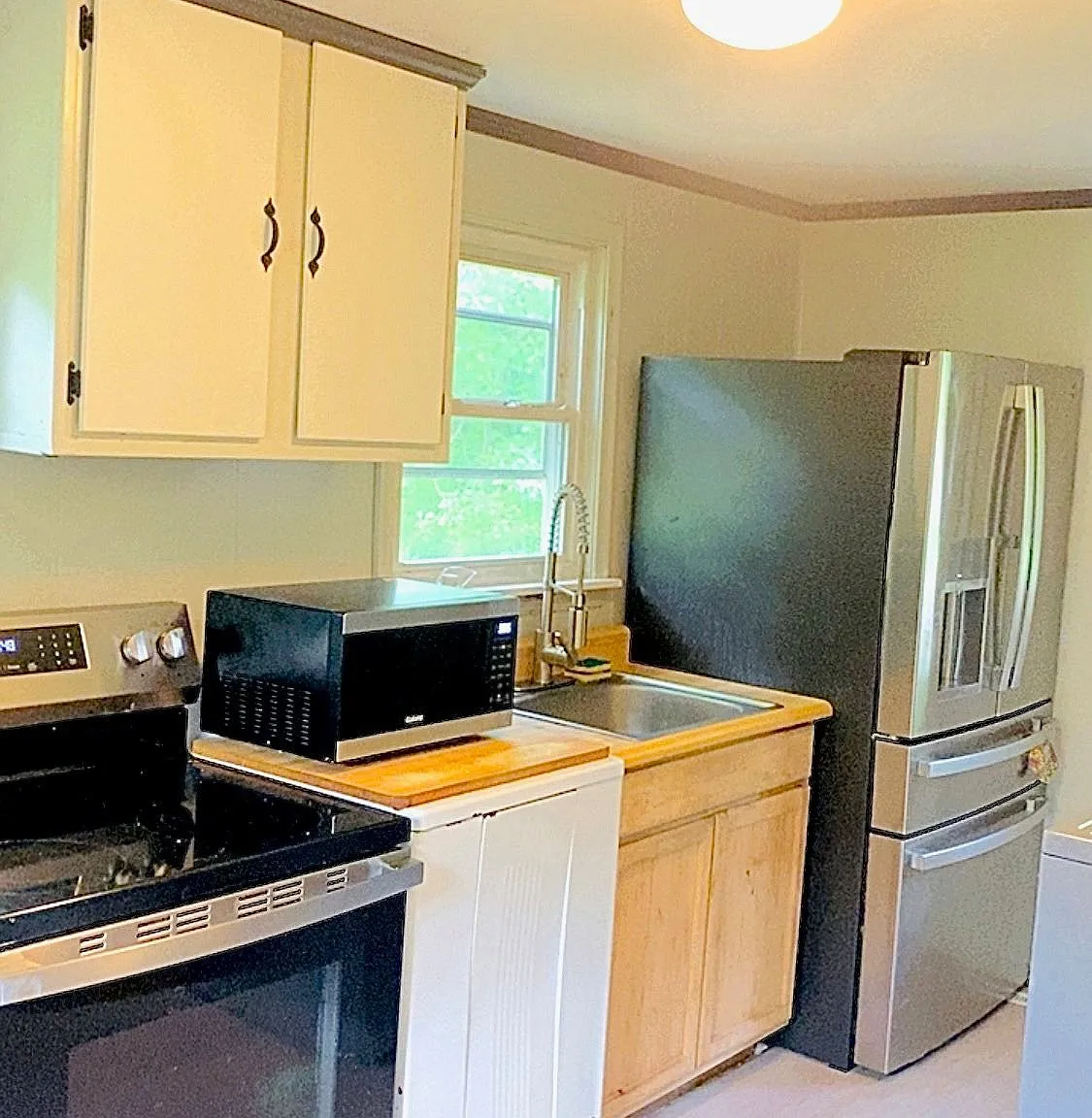 780 Roundabout Road - 1 — Photo 4