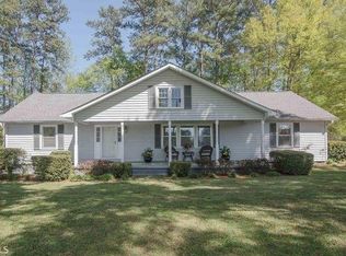 562 Floyd Springs Rd NE, Armuchee, GA 30105