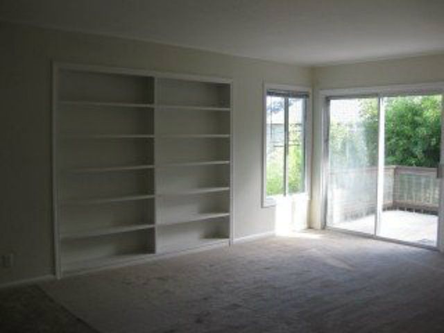 2nd image of 113 43rd Ave