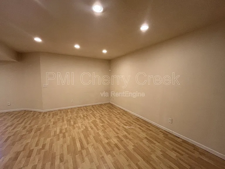5271 Canyon View Dr — Photo 36
