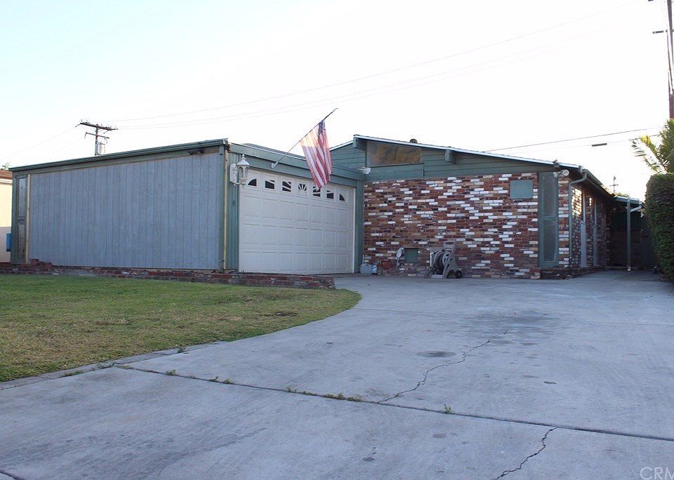 1st image of 8217 Disney Ave