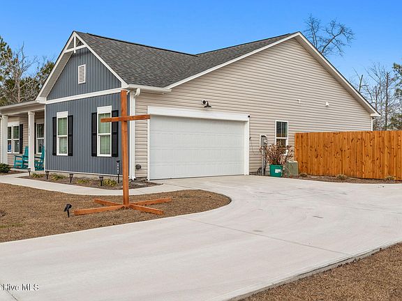 4th image of 1664 Star Cross Drive SW