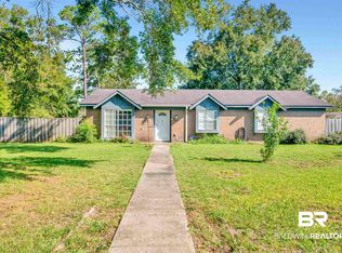 401 E Myrtle Ave, Foley, AL 36535