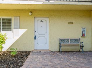 8049 Country Rd UNIT 102, Fort Myers, FL 33919