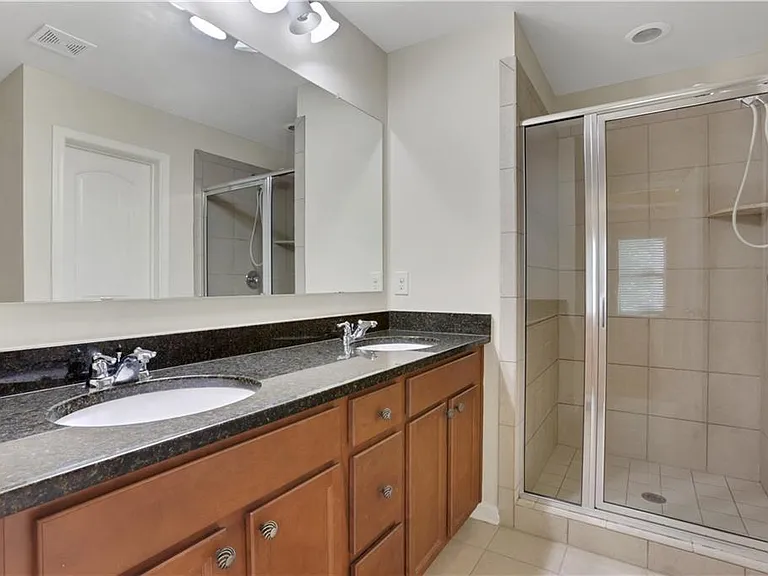 1300 Hopkins Dr — Photo 15