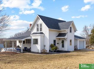 512 N Chestnut St, Avoca, IA 51521