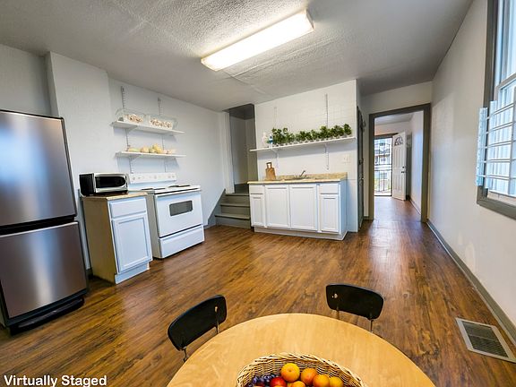 5th image of 491 E Morrill Ave