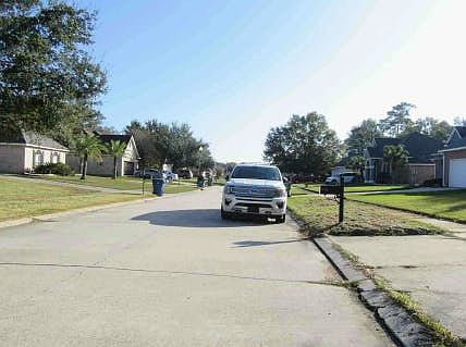 4th image of 127 Anna St