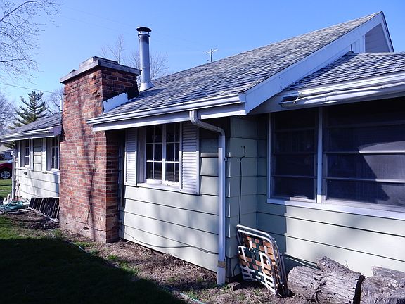 3rd image of 13514 Venetian Dr