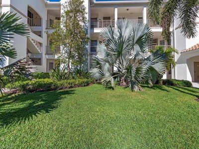 8223 Parkstone PL #2-102, Naples, FL, 34120