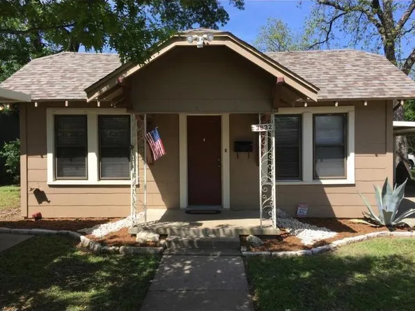 3832 Calmont Ave, Fort Worth, TX 76107