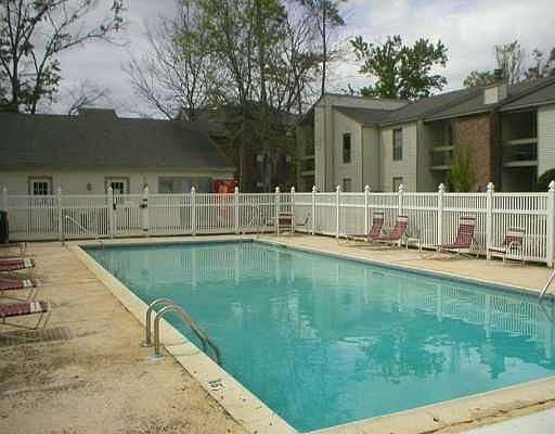 2nd image of 1503 Parkview Blvd
