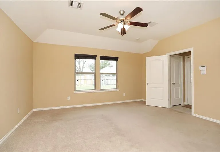 6615 Goldspier St — Photo 20