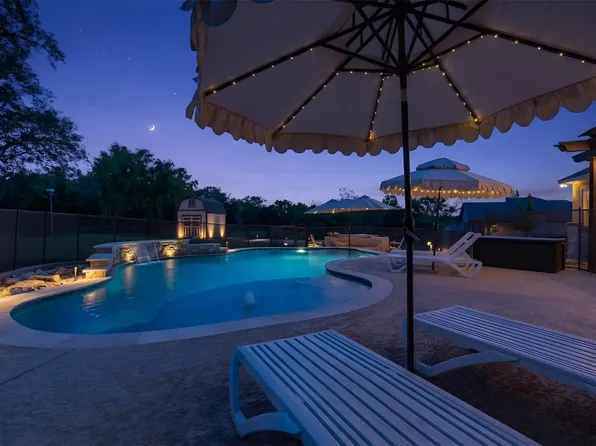 1106 Private Road 3702, San Antonio, TX 78253