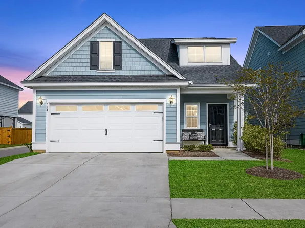 504 Alderly Dr, Moncks Corner, SC 29461