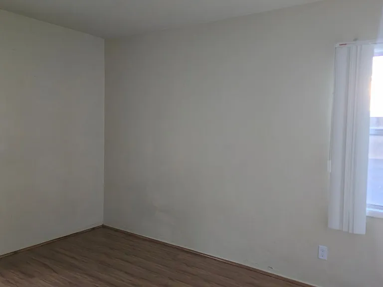 1520Norm — Photo 6