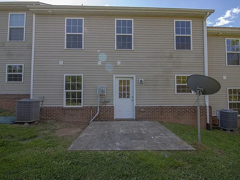 30 Hunters Valley Ln — Photo 35