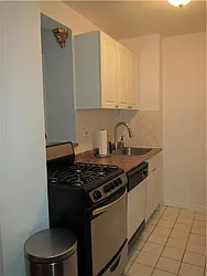 Rented by Addison Property Group