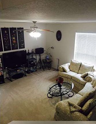 3rd image of 419 Peanut Dr