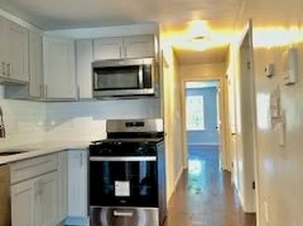 271 Grant Avenue image 4 of 19