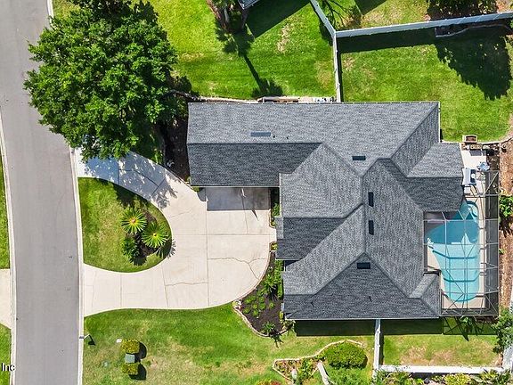 4th image of 1341 HONEYSUCKLE Drive