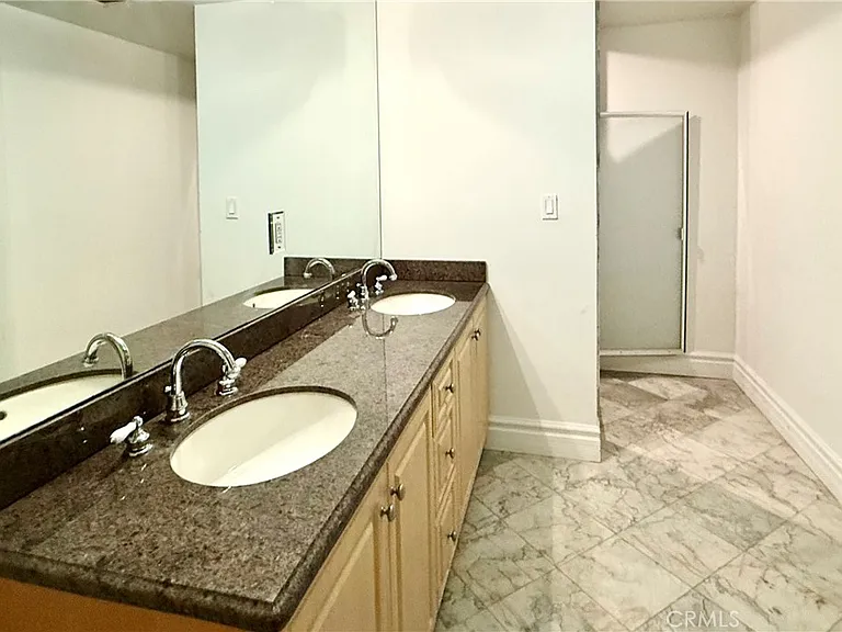 11989 Laurelwood Dr #1 — Photo 38