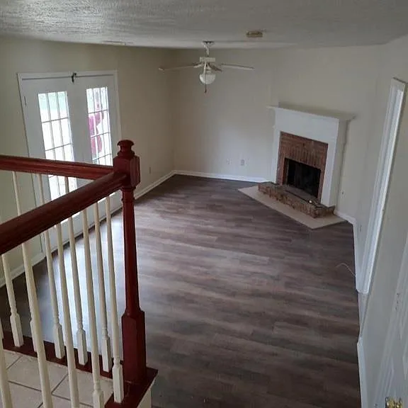 4957 N Redan Cir — Photo 7