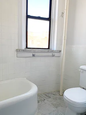 Rented by Waverly Realty Associates | media 23