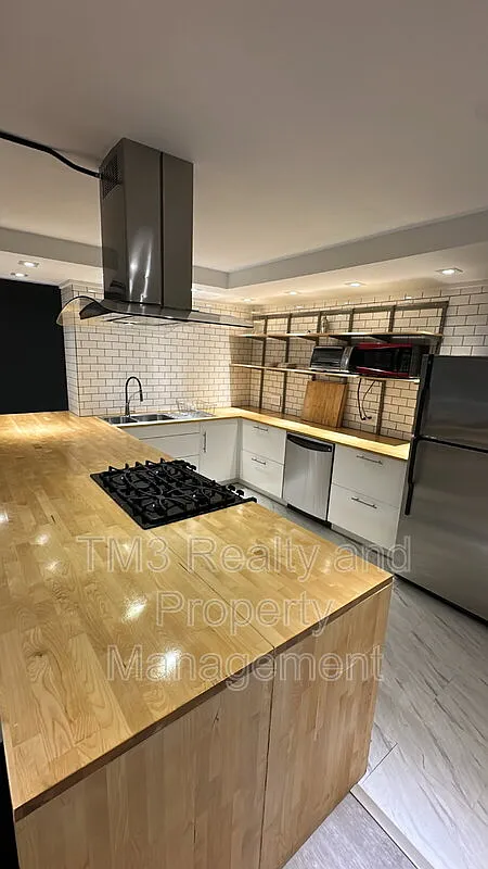 1 bed, 1.0 bath, 1000 sqft, $1,550 — Photo 3