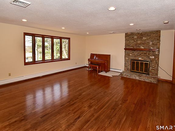 4th image of 45 Grissom Road