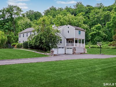 567 Danbury Road, Wilton, CT, 06897