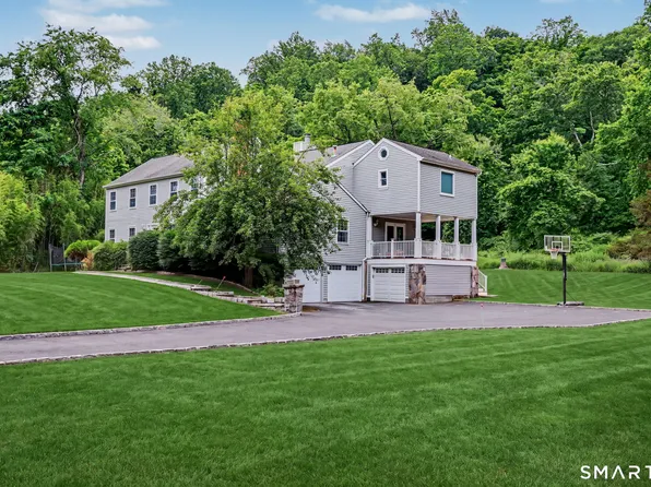 567 Danbury Road, Wilton, CT 06897