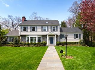 15 Kent Rd, Scarsdale, NY 10583