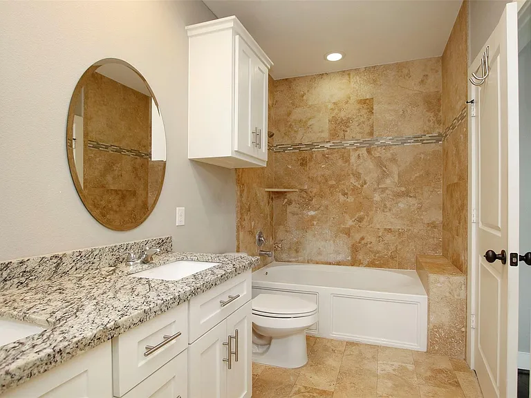 2911 Blodgett St — Photo 15