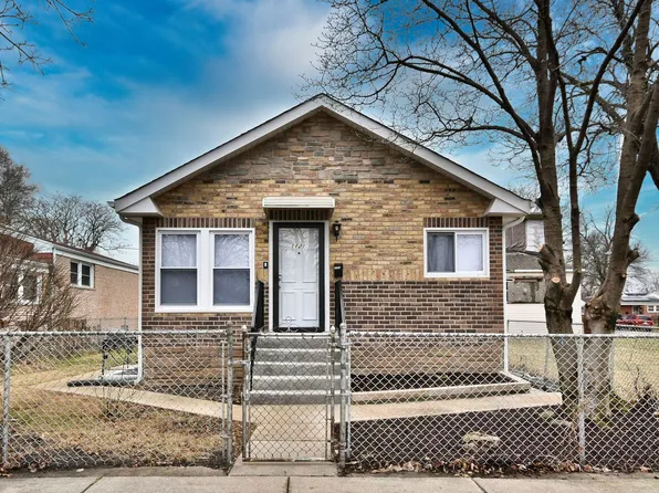 (undisclosed Address), Chicago, IL 60643