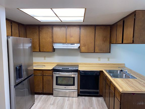 5th image of 2720 Summerfield Dr