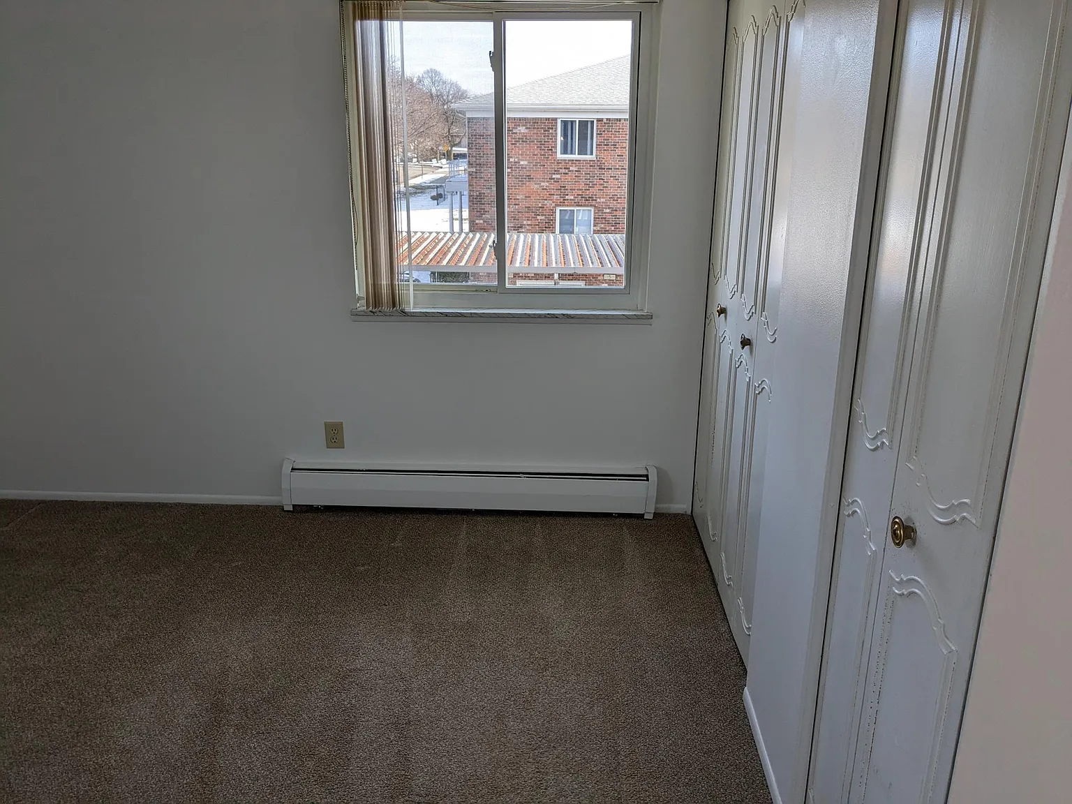 2 bed, 800 sqft, $875 — Photo 4
