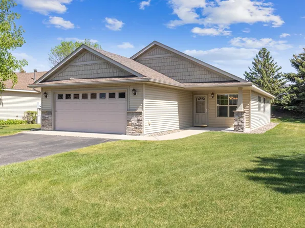 1232 Willow Pond Dr, Waite Park, MN 56387