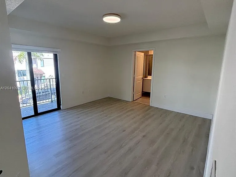 4281 NW 83rd Ave #4281 — Photo 10