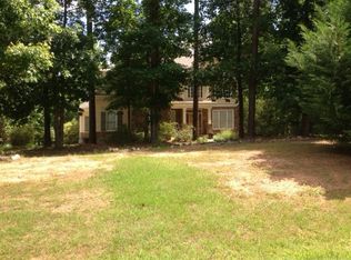 200 Highview Dr, Youngsville, NC 27596