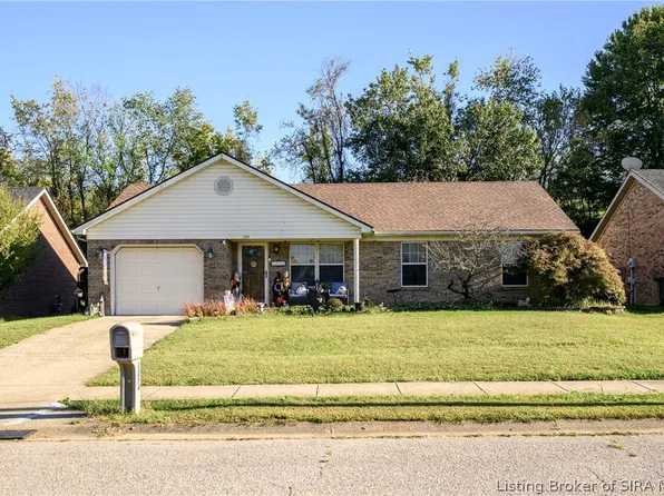 1214 Whitehorse Vale Drive, Jeffersonville, IN 47130
