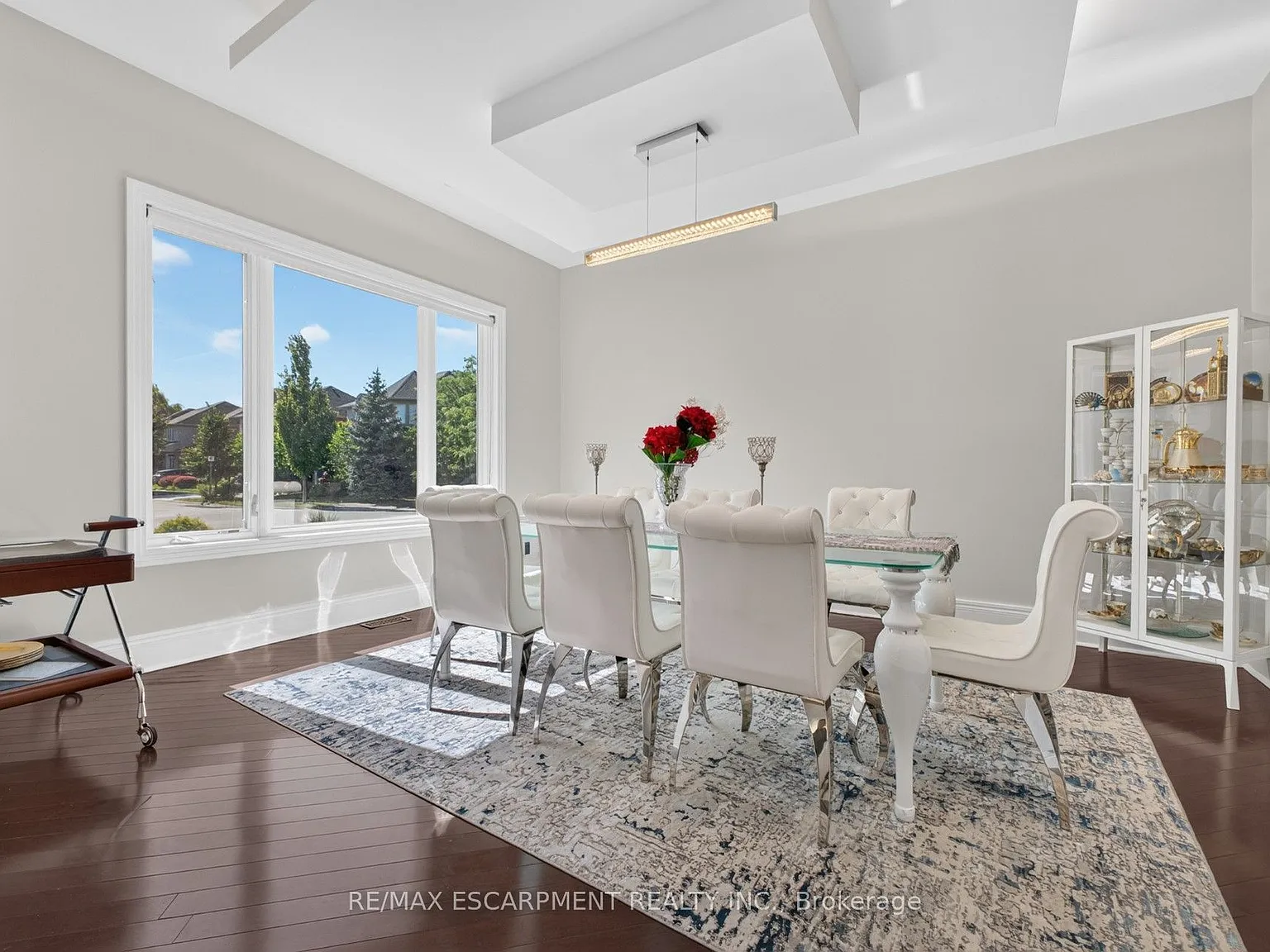 5 bed, $7,999 — Photo 4