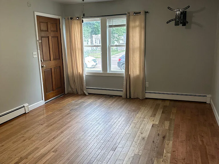 1409 S Gary Dr — Photo 16