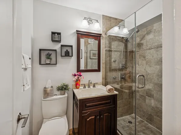 18-15 215th Street image 17 of 38