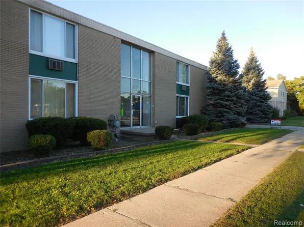 1445 W Nine Mile Rd APT 8, Ferndale, MI 48220