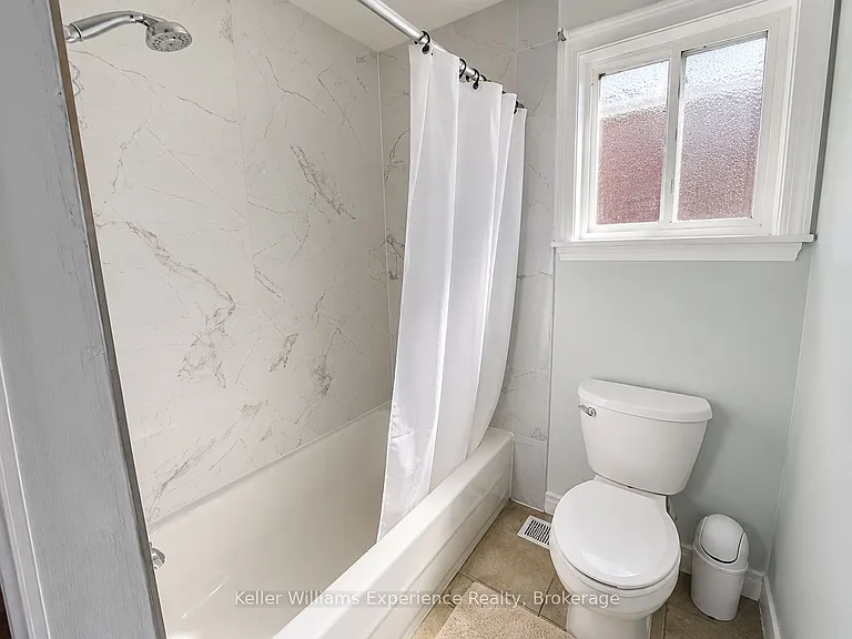 16 Nicole Marie Ave #B — Photo 7