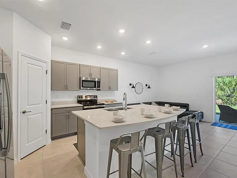 15032 Cuzcorro Ct — Photo 9